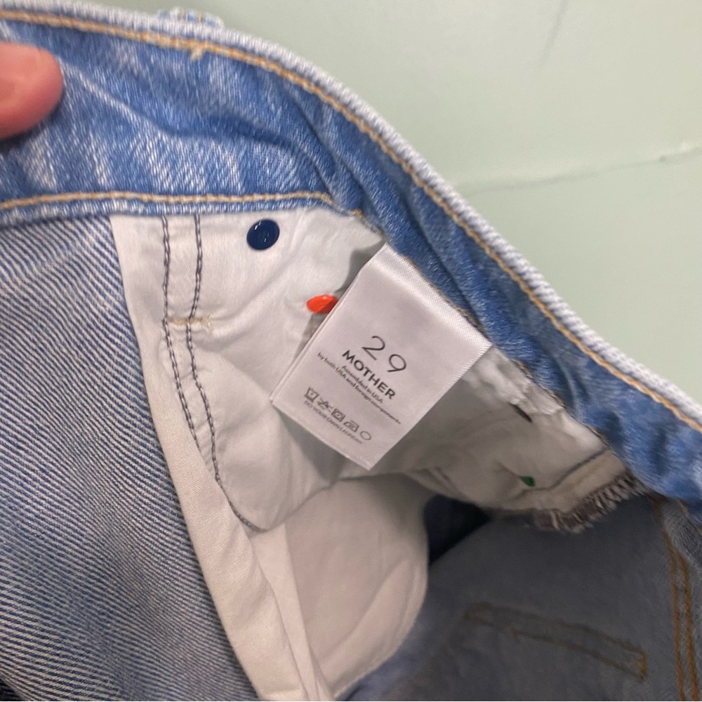 MOTHER Snacks! The Relish Heel All You Can Eat Size 29 Straight Leg Jeans Denim - Picture 7 of 9